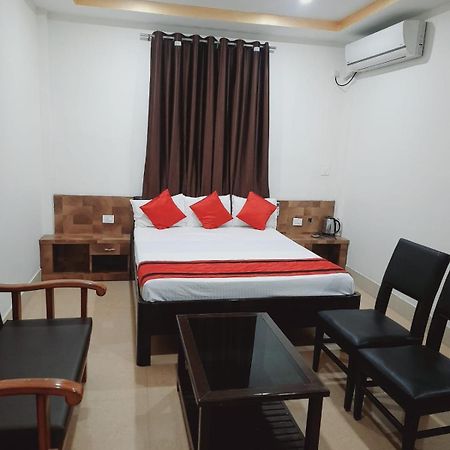 Hotel Knight Inn Airport Guwahati Ngoại thất bức ảnh