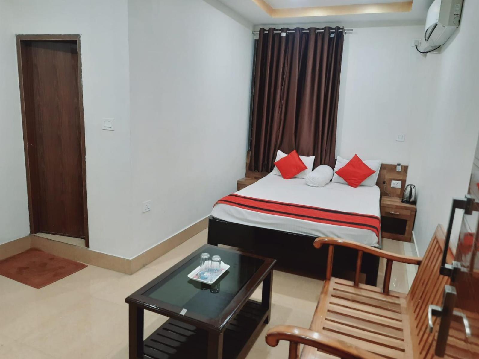 Hotel Knight Inn Airport Guwahati Ngoại thất bức ảnh
