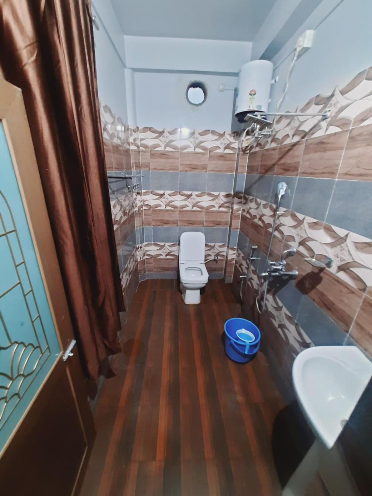 Hotel Knight Inn Airport Guwahati Ngoại thất bức ảnh